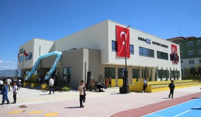 Sabancı Vakfı ve Enerjisa Enerji İşbirliğiyle Yapılan Enerjisa Atatürk İlkokulu Hizmete Sunuldu