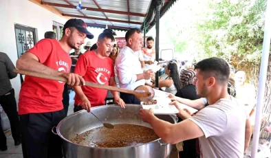 Kepez Belediyesi Varsak Yaylası’nda 1. Geleneksel Vişne Şenliği düzenledi