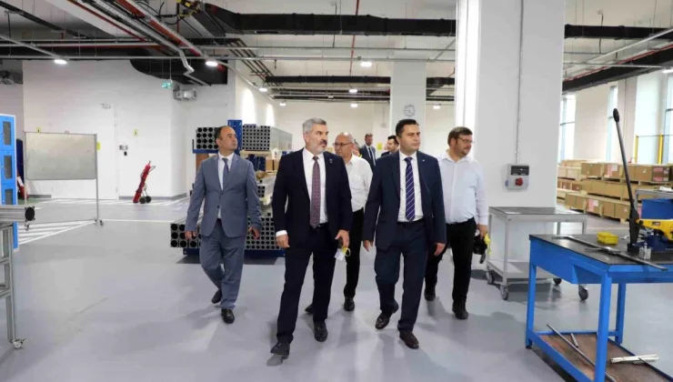 Çerkezköy Ticaret ve Sanayi Odası, Model Fabrika ve meslek liselerine destek için SMC Türkiye’yi ziyaret etti