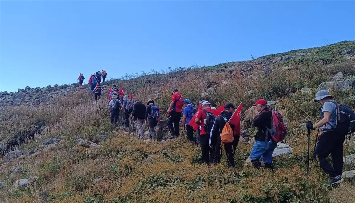 Yıldız Dağı’na Tırmanışla Sivas Kongresi Kutlandı