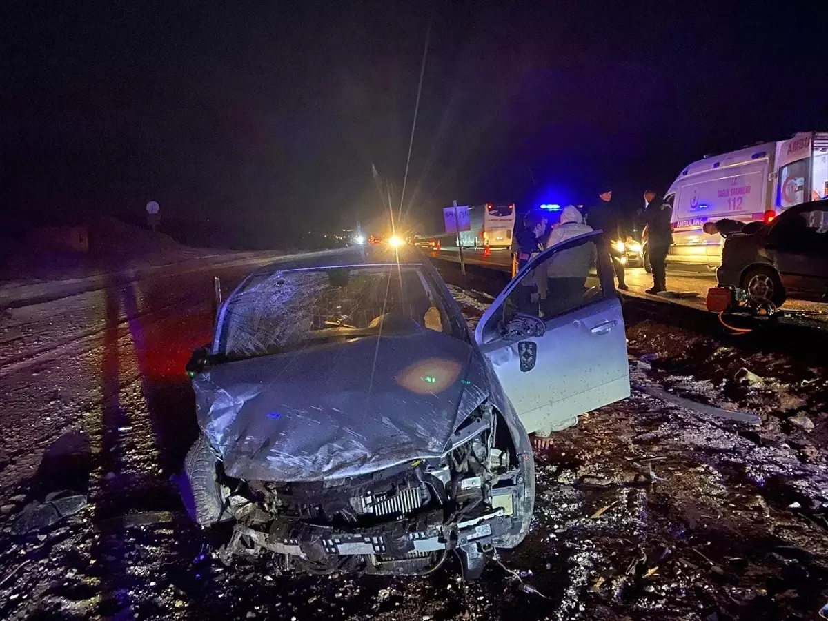 Kırıkkale’de Trafik Kazası: 1 Ölü, 6 Yaralı